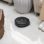 Robô Aspirador De Pó Wap Robot W100 – 3 Em 1 Varre Aspira E Passa Pano